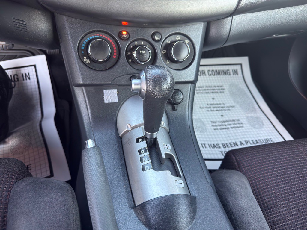 2012 Mitsubishi Eclipse Image 15