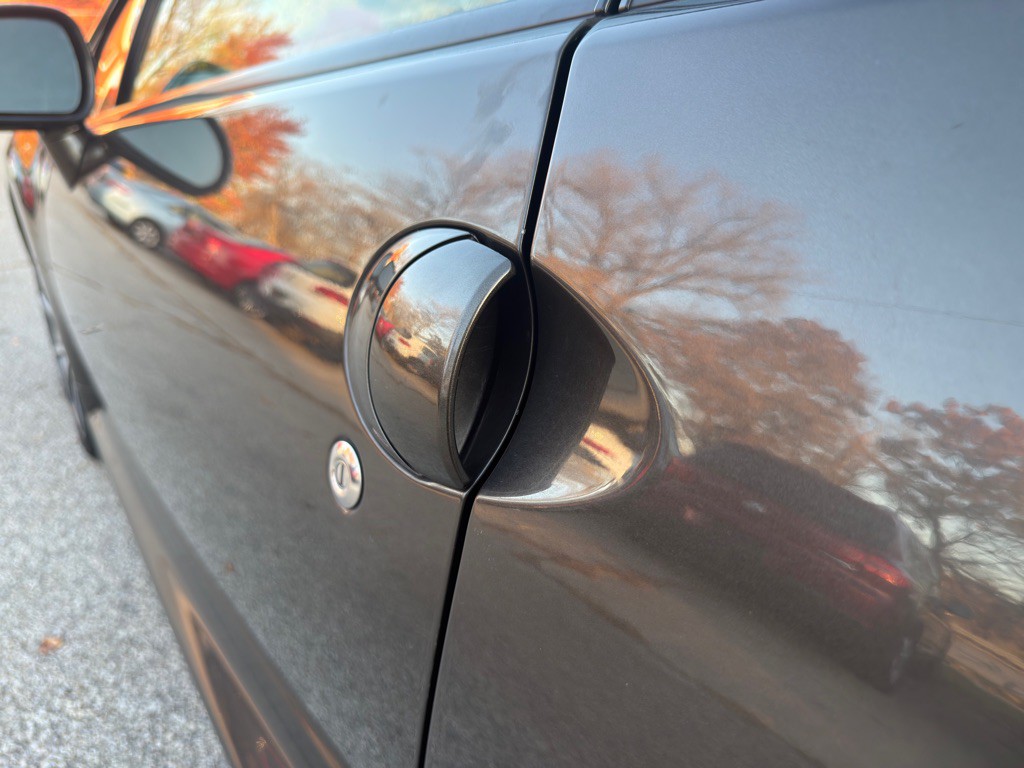 2012 Mitsubishi Eclipse Image 21