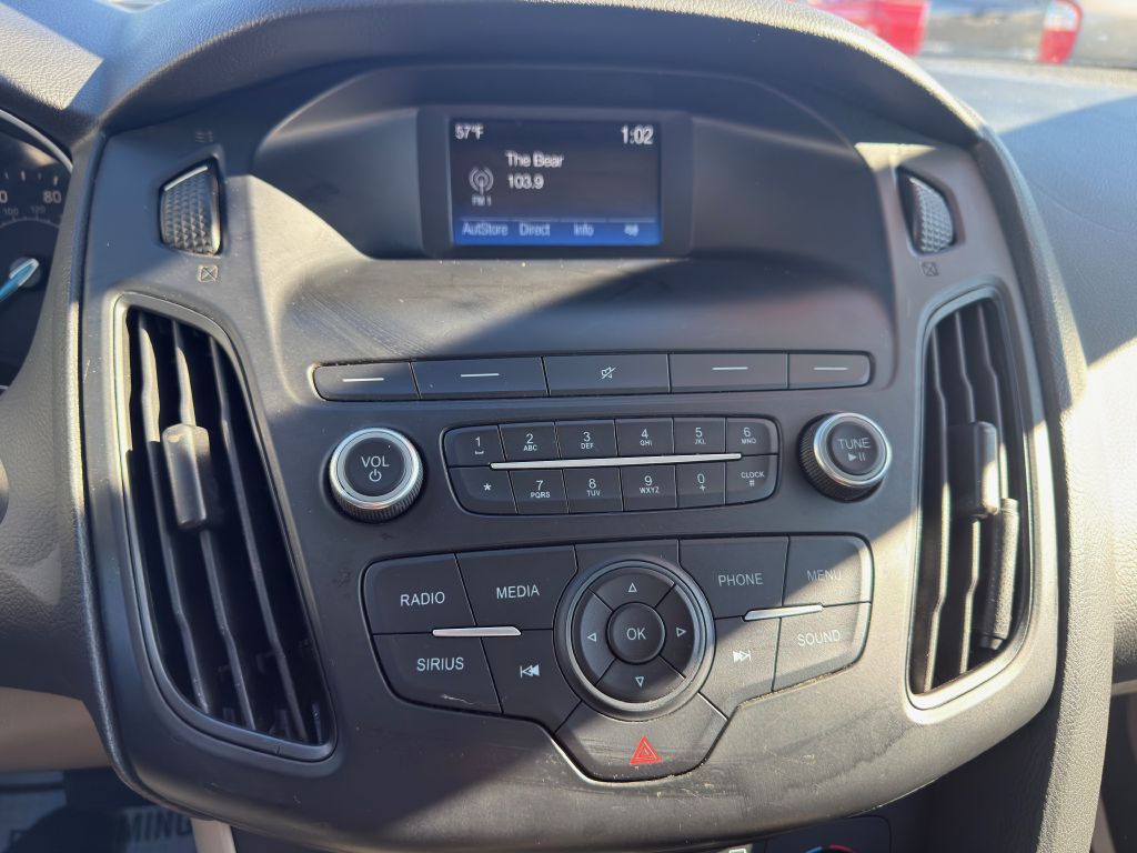 2018 Ford Focus Image 16