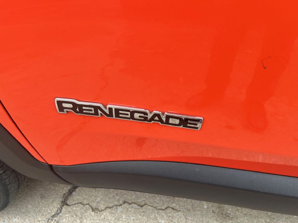 2015 Jeep Renegade Image 25