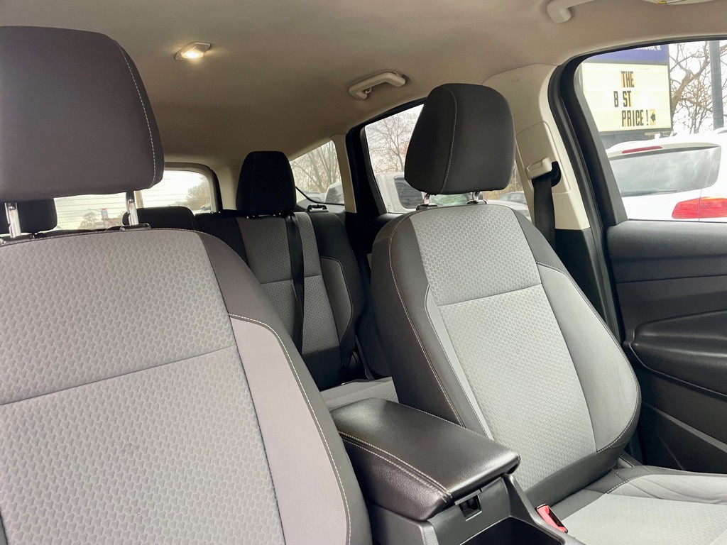 2017 Ford Escape Image 13