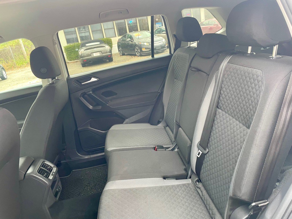 2018 Volkswagen Tiguan Image 14