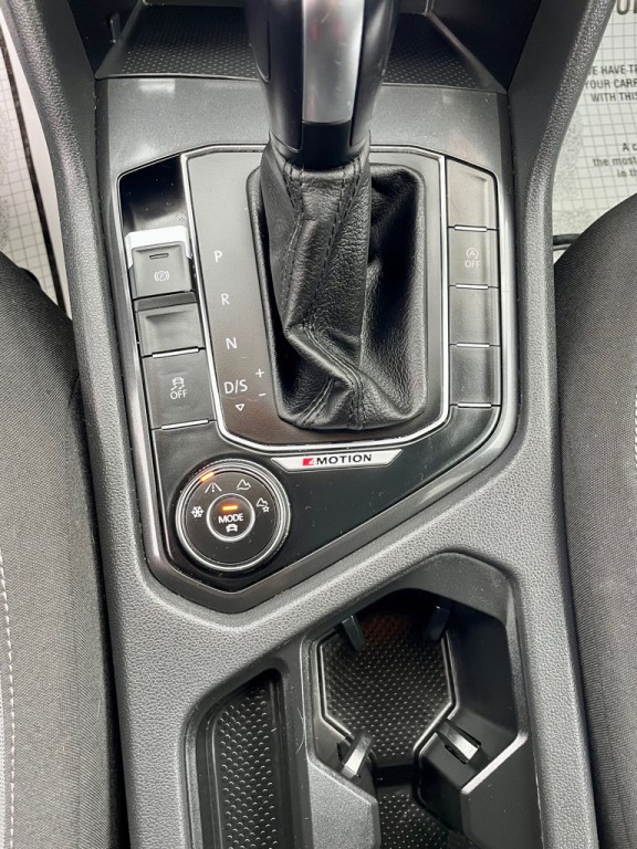 2018 Volkswagen Tiguan Image 20