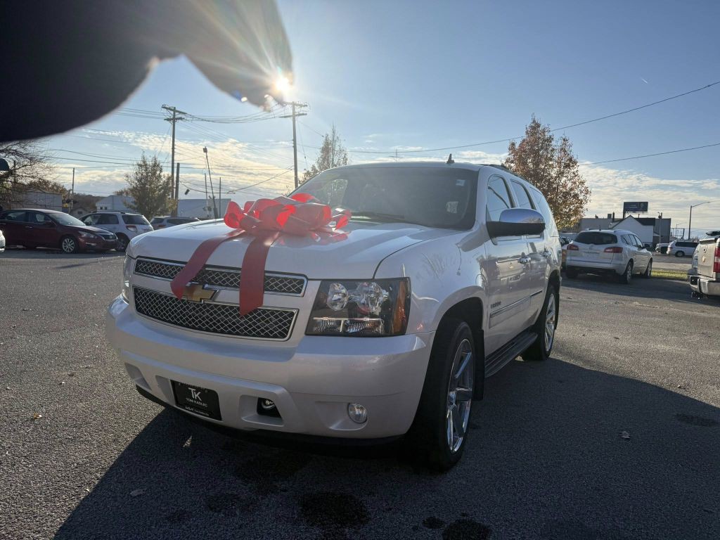 2012 Chevrolet Tahoe Image 3