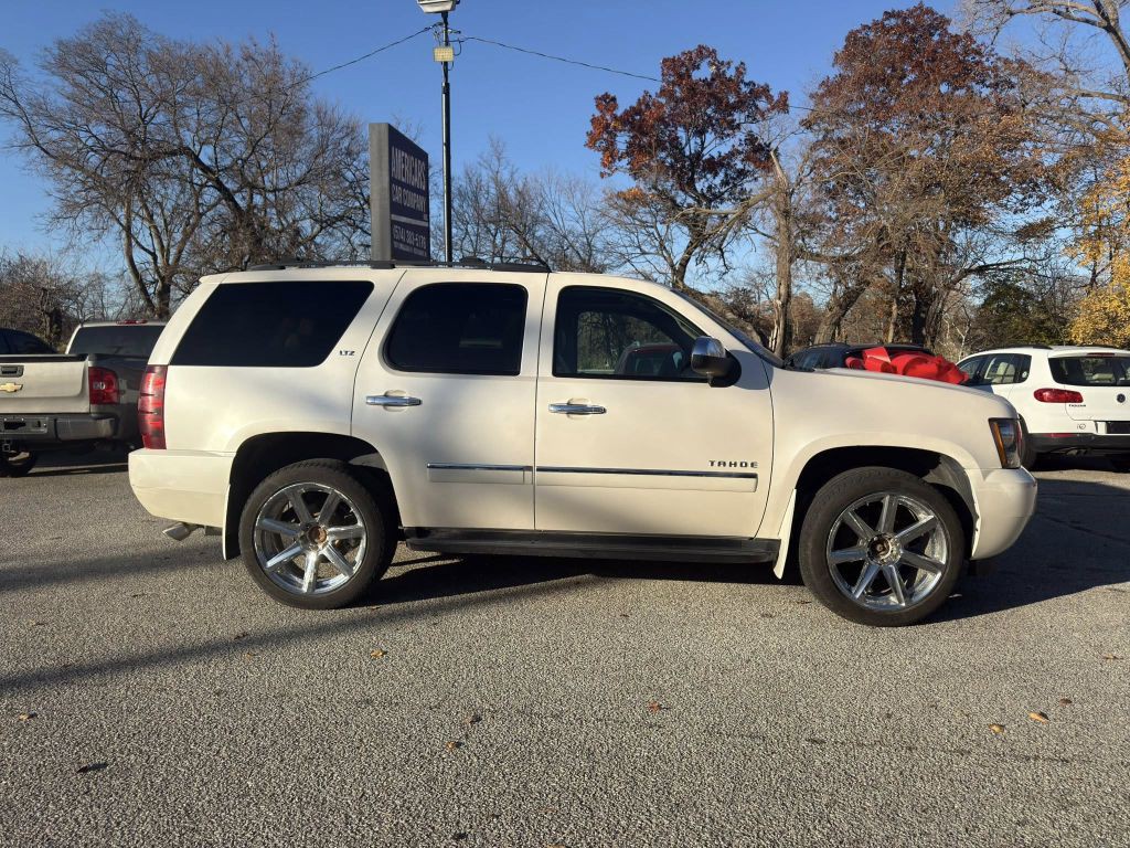 2012 Chevrolet Tahoe Image 4