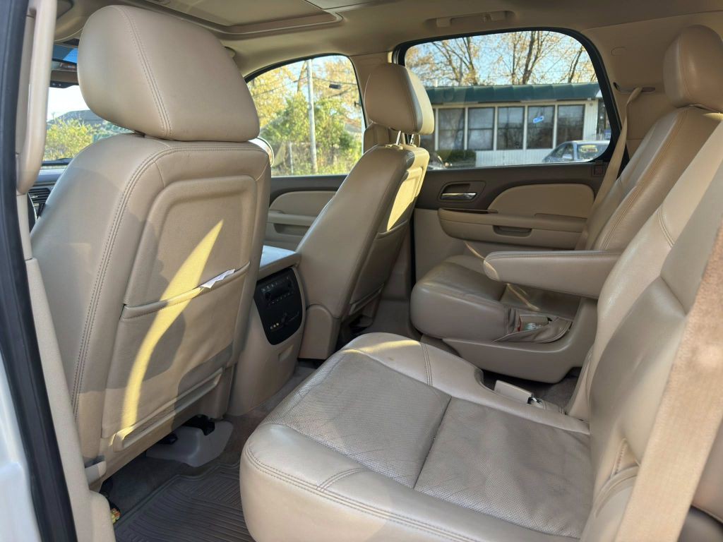 2012 Chevrolet Tahoe Image 9