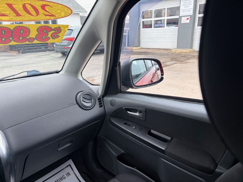 2012 Suzuki SX4 Image 13