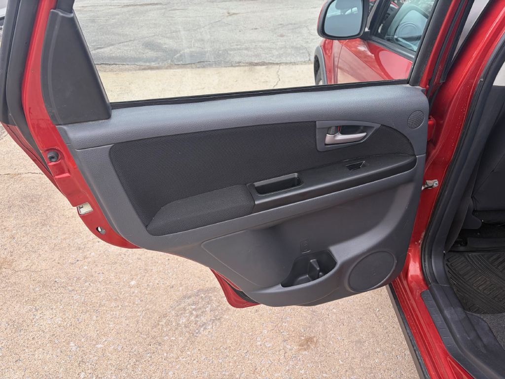 2012 Suzuki SX4 Image 16
