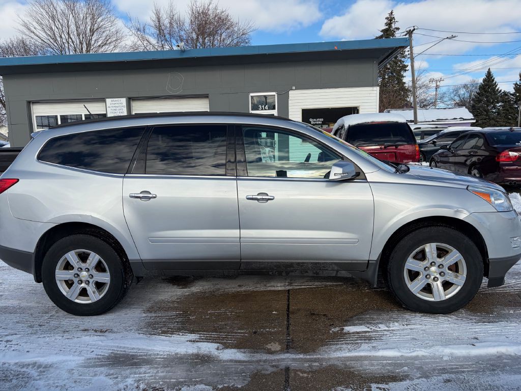 2011 Chevrolet Traverse Image 4