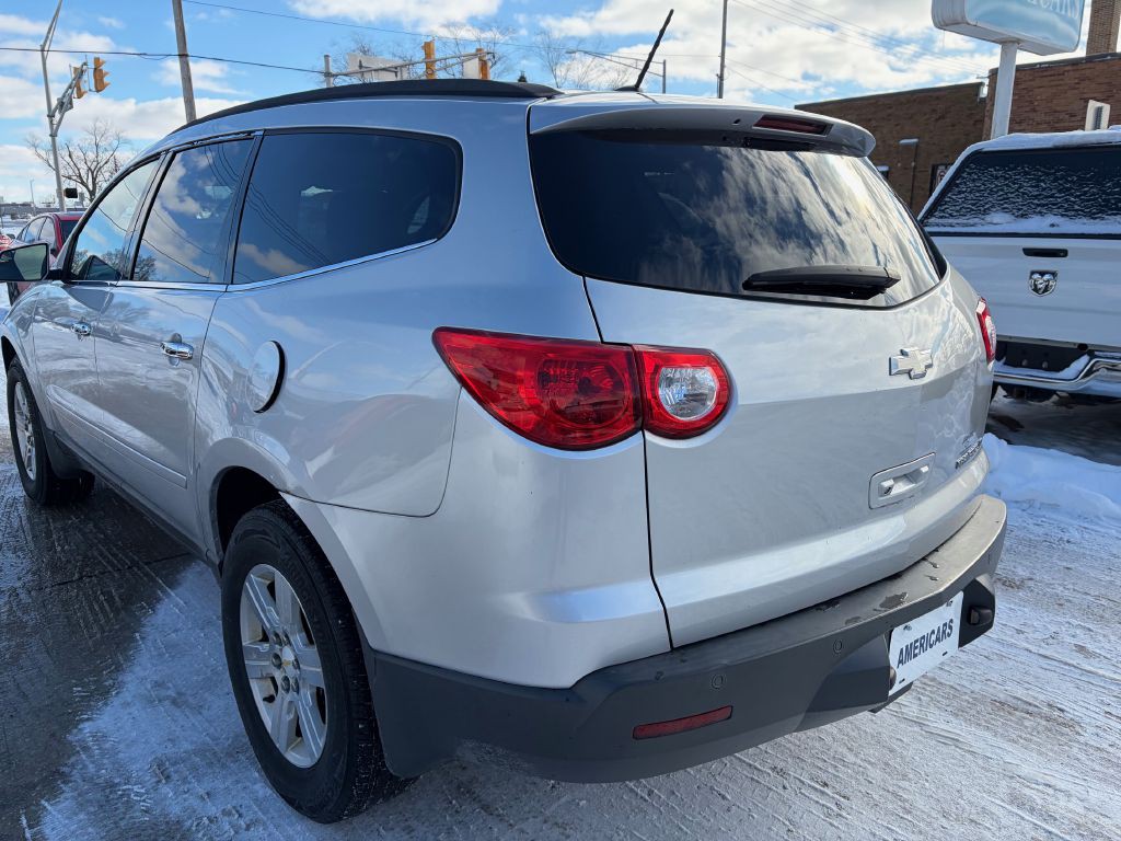 2011 Chevrolet Traverse Image 7