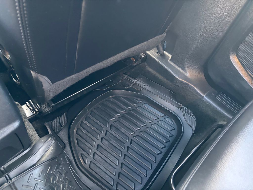 2017 Ford Explorer Image 18