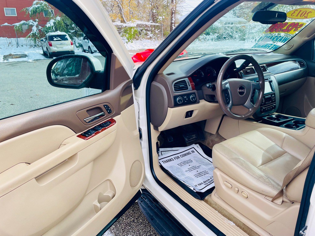 2013 GMC Yukon Image 8