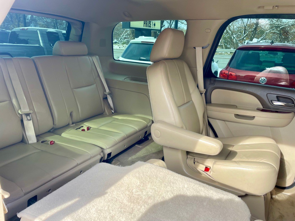 2013 GMC Yukon Image 16