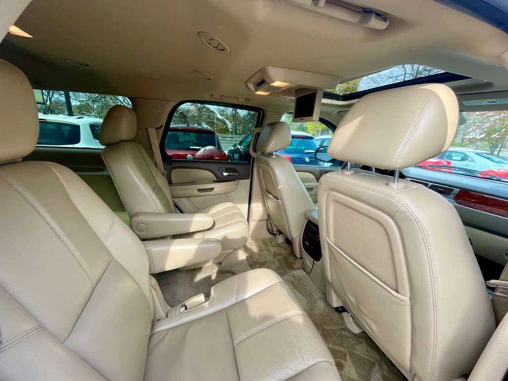 2013 GMC Yukon Image 17