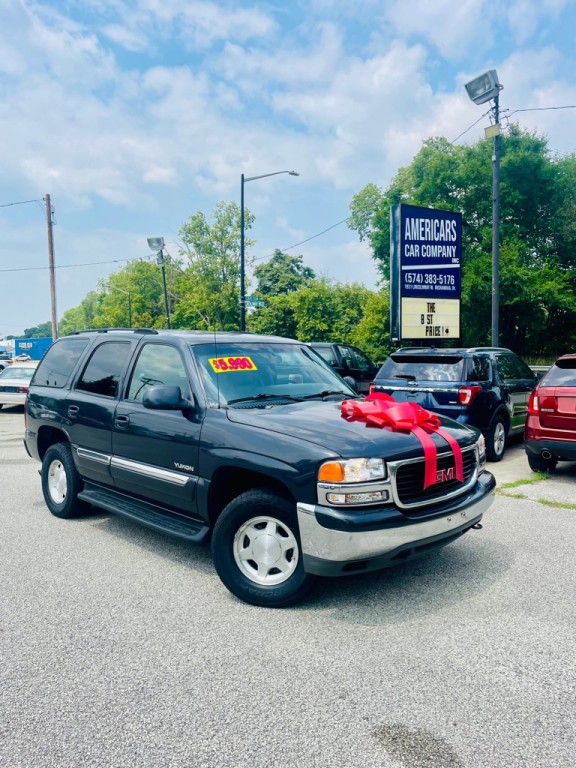 2004 GMC Yukon Image 3