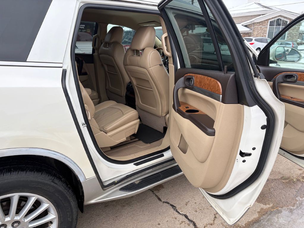 2012 Buick Enclave Image 10