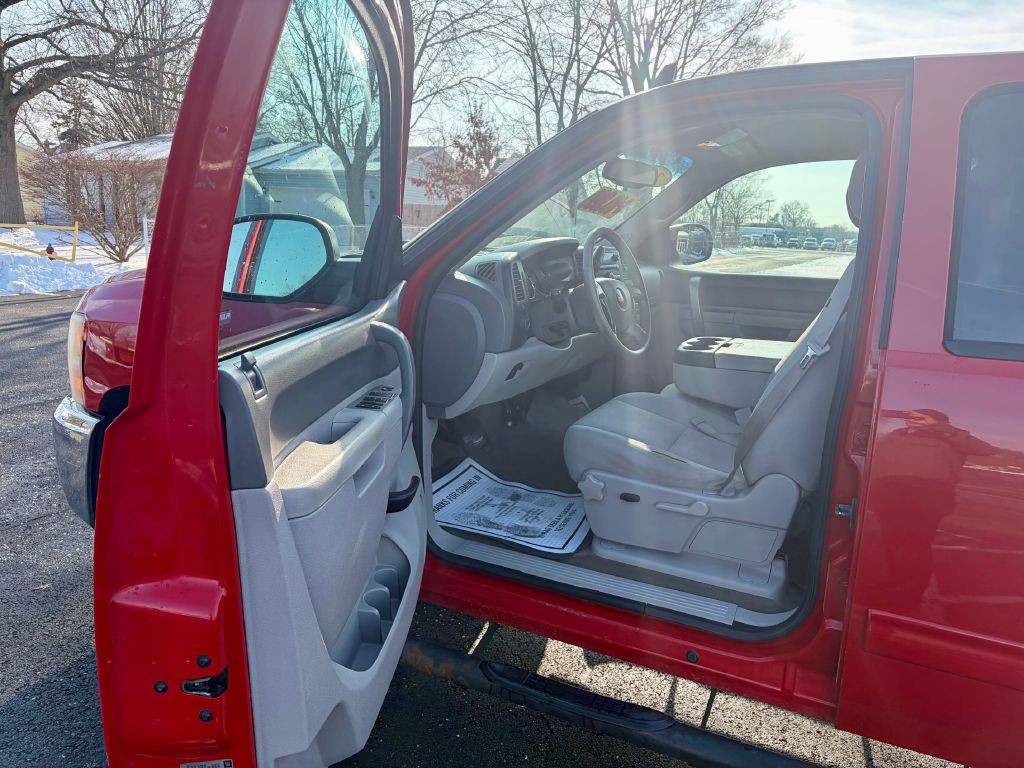 2013 Chevrolet Silverado 1500 Image 9