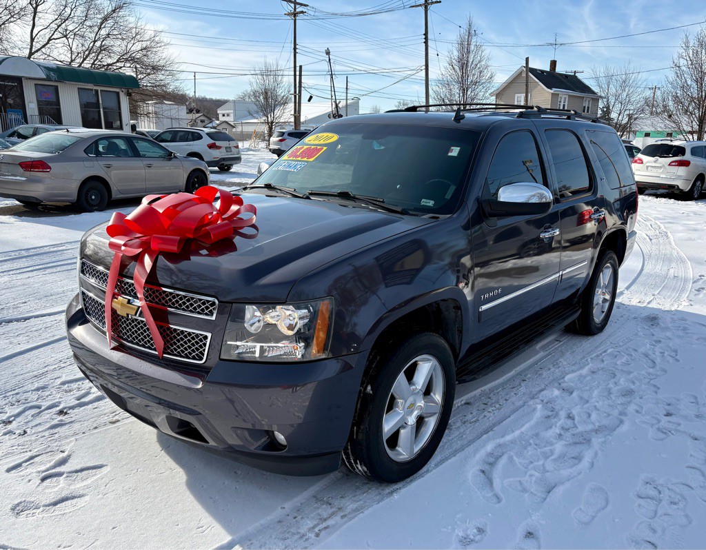 2010 Chevrolet Tahoe Image 1