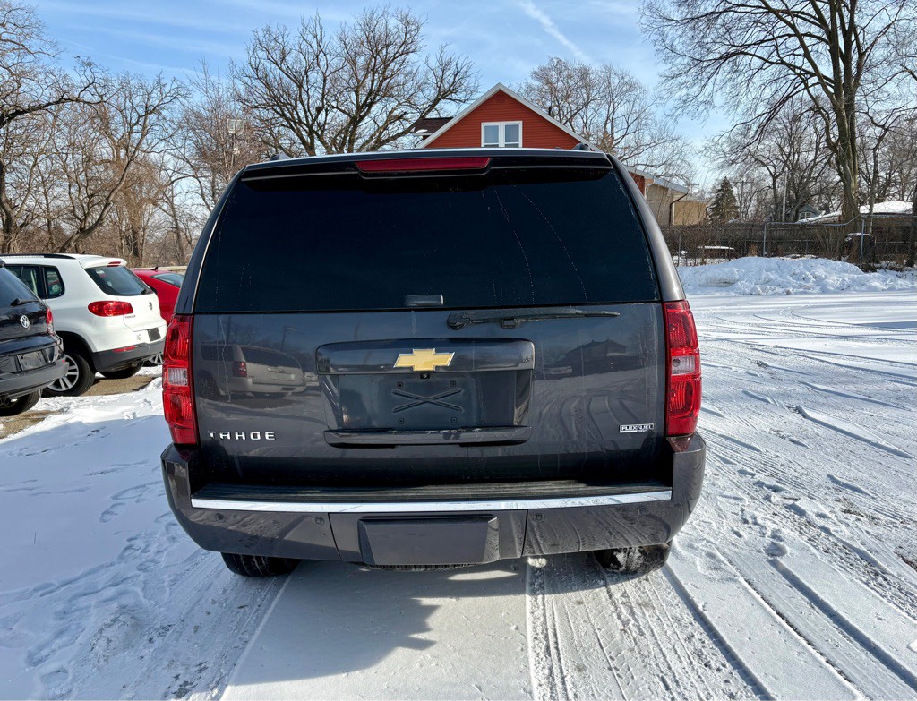 2010 Chevrolet Tahoe Image 6