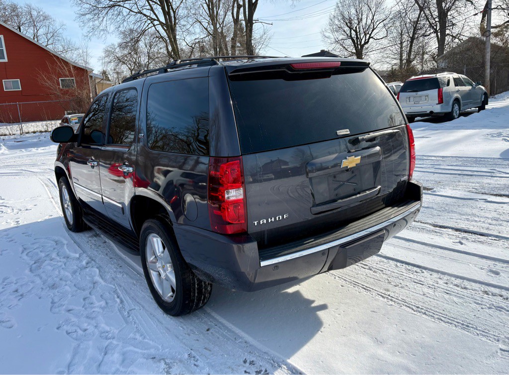 2010 Chevrolet Tahoe Image 8