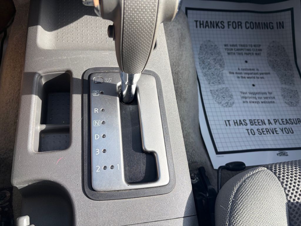 2015 Nissan Frontier Image 17