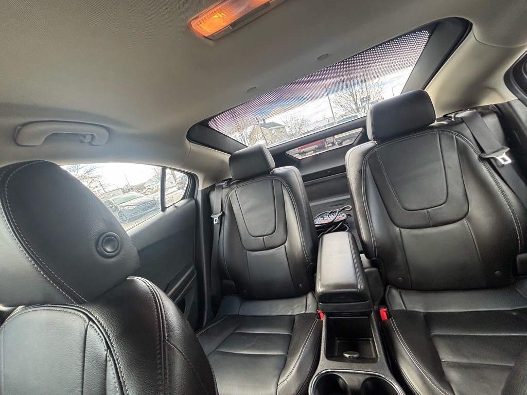 2013 Chevrolet Volt Image 13