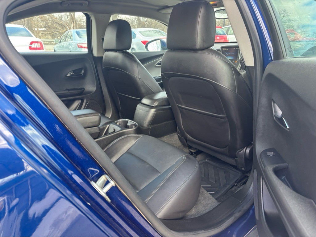 2013 Chevrolet Volt Image 15