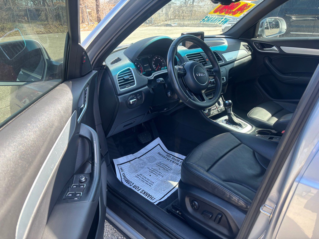 2015 Audi Q3 Image 8