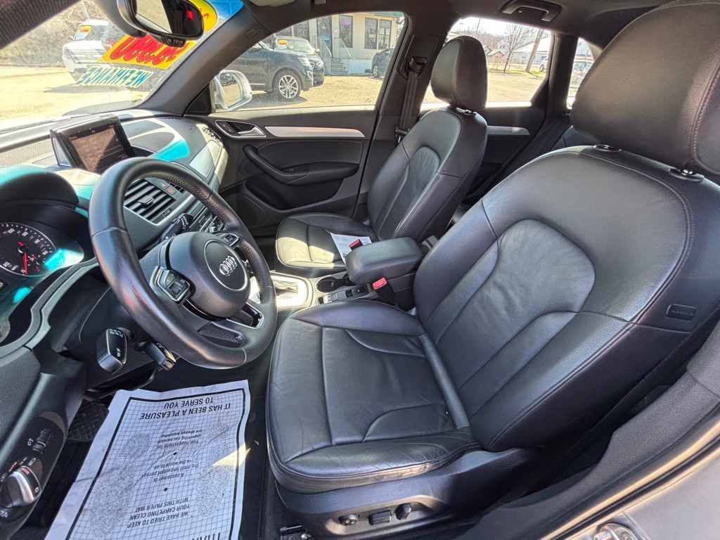 2015 Audi Q3 Image 9