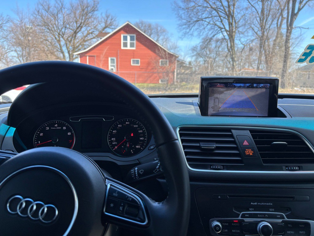 2015 Audi Q3 Image 10