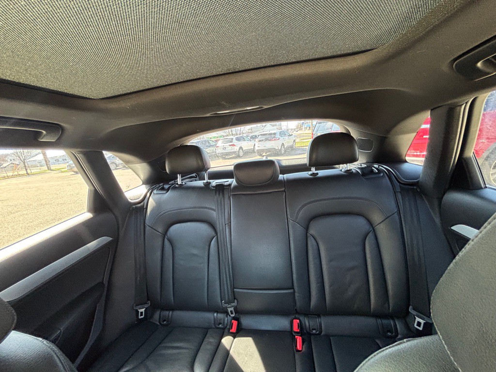 2015 Audi Q3 Image 15