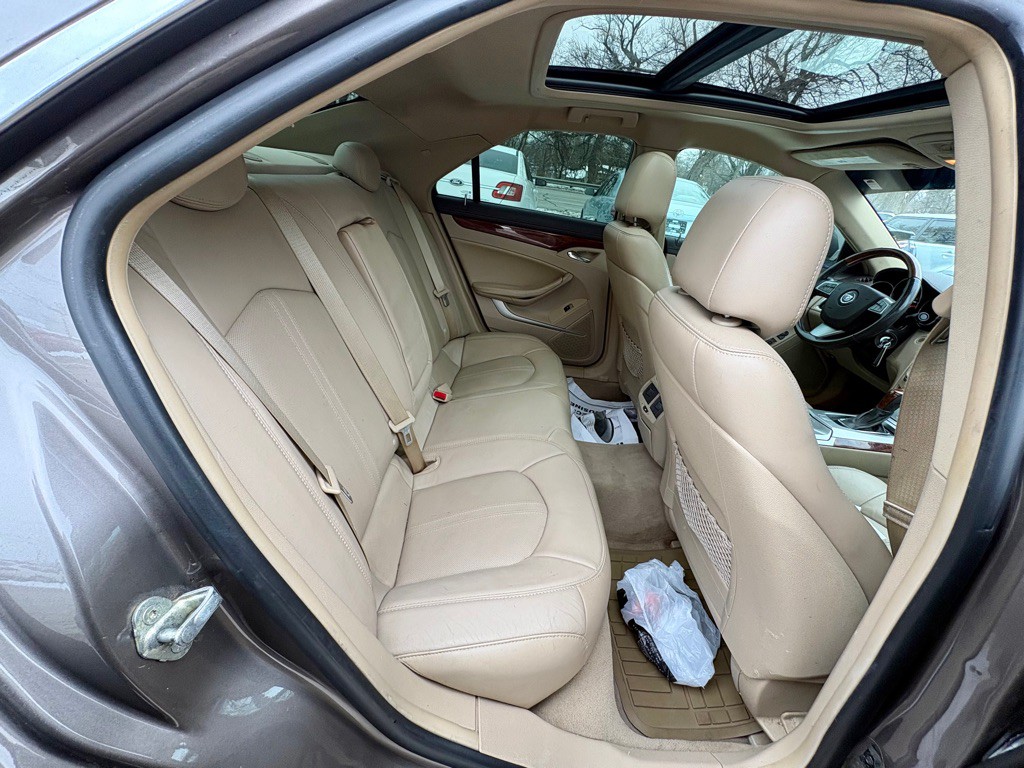 2012 Cadillac CTS Image 12