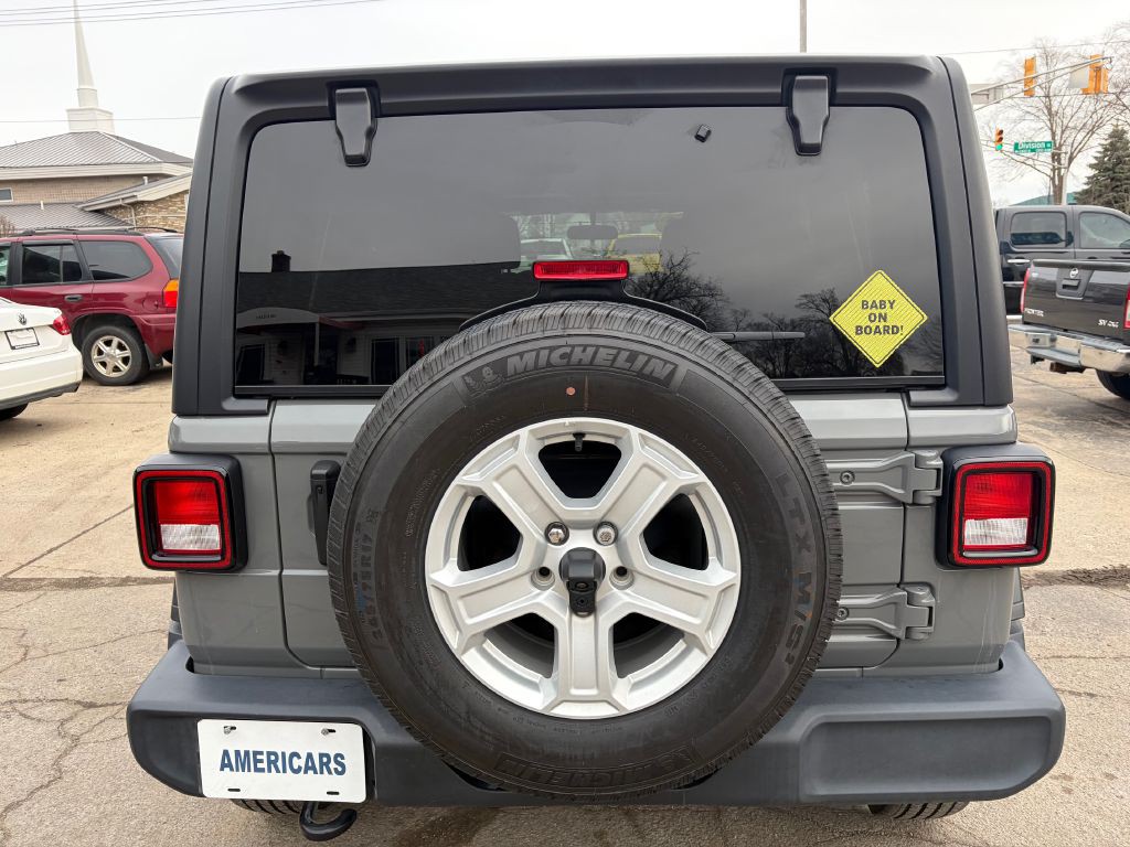 2022 Jeep Wrangler Unlimited Image 6