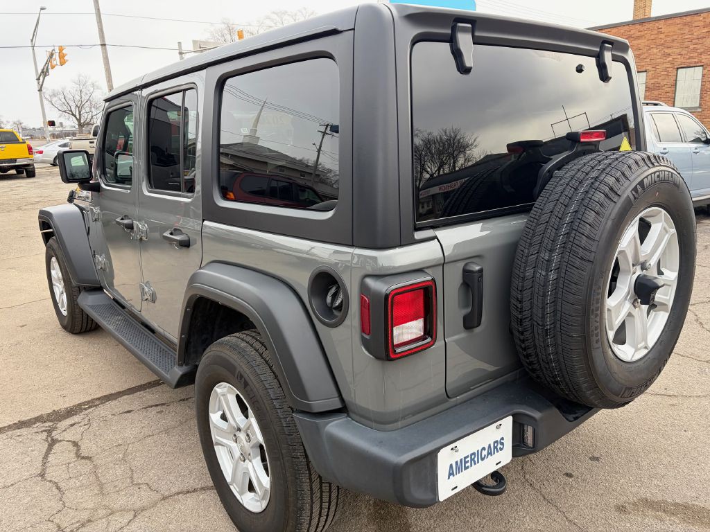 2022 Jeep Wrangler Unlimited Image 7