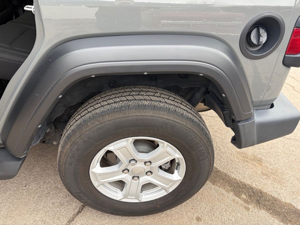2022 Jeep Wrangler Unlimited Image 12