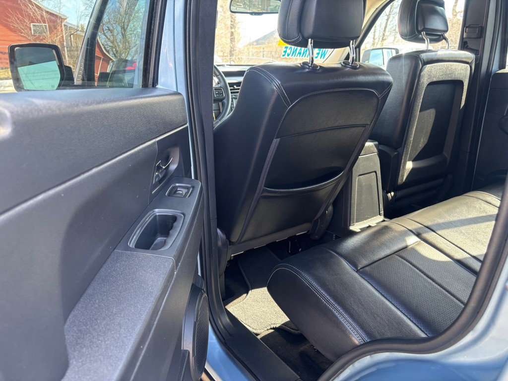 2012 Jeep Liberty Image 15