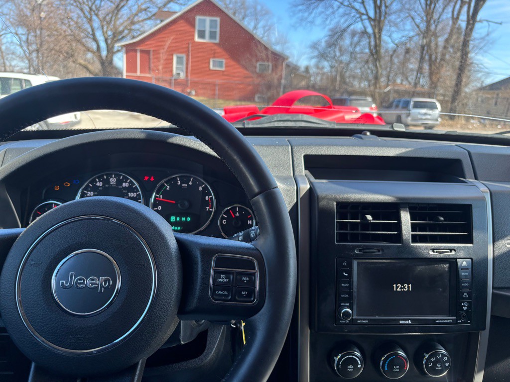 2012 Jeep Liberty Image 19