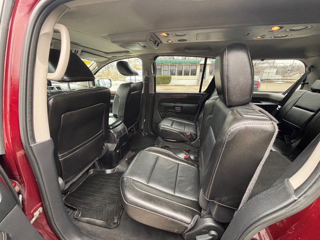 2012 Nissan Armada Image 13