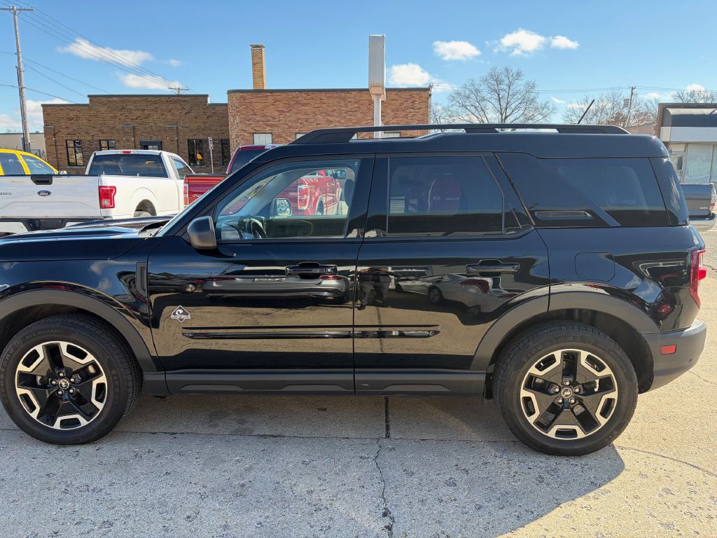 2021 Ford Bronco Image 8