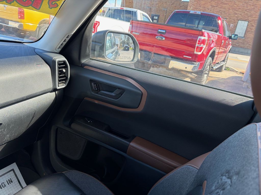 2021 Ford Bronco Image 13