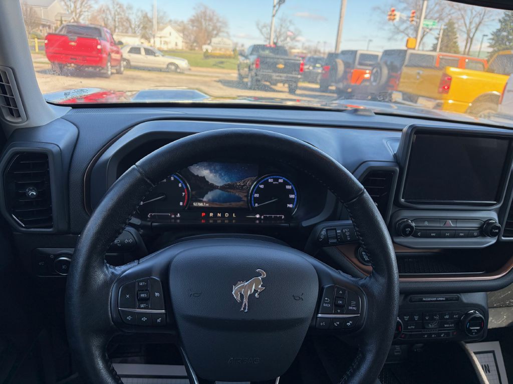 2021 Ford Bronco Image 15