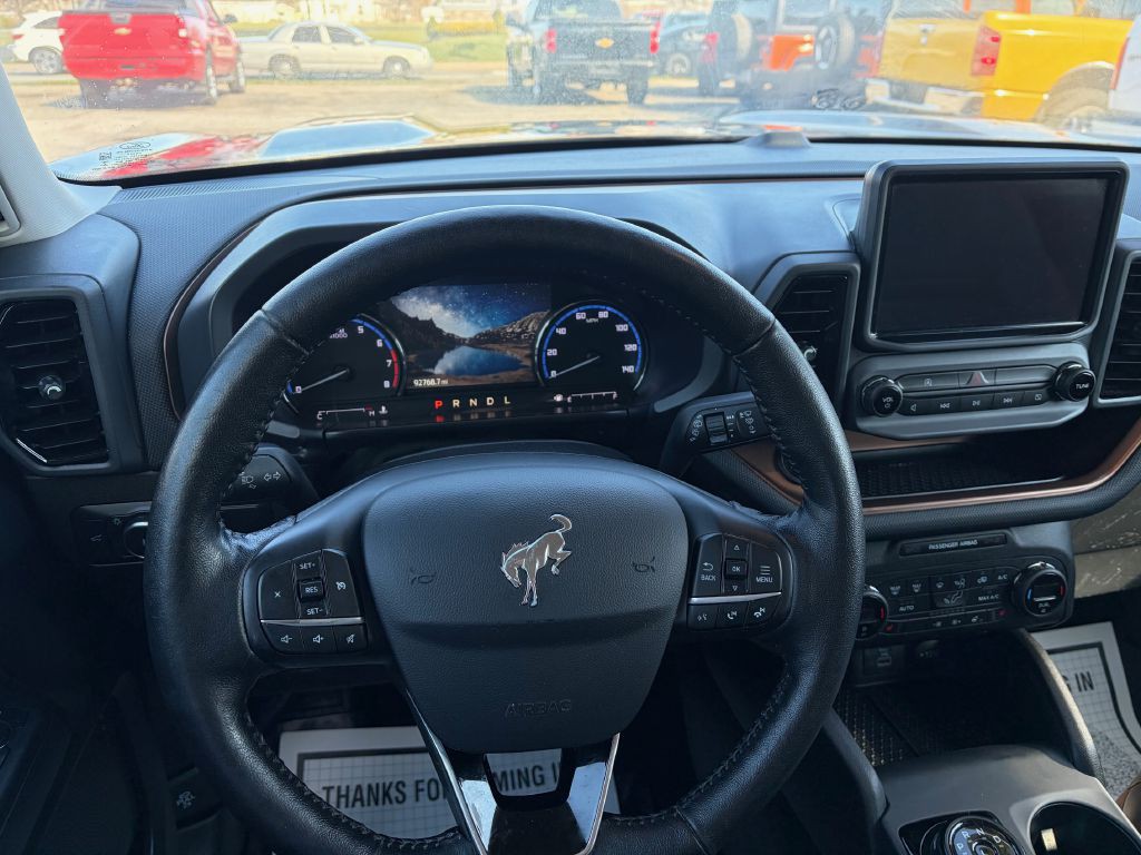 2021 Ford Bronco Image 16