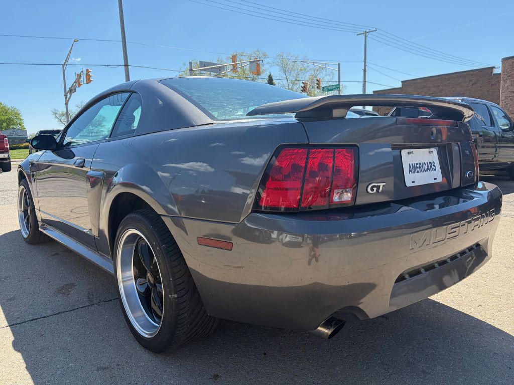 2003 Ford Mustang Image 7