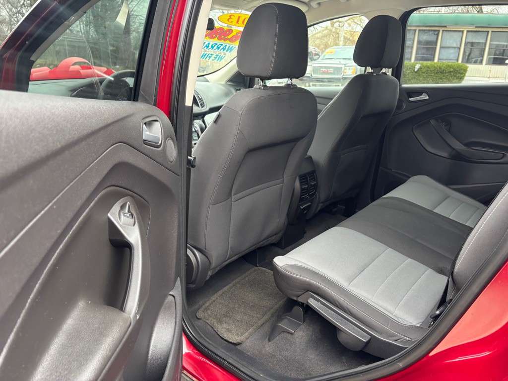 2013 Ford Escape Image 16