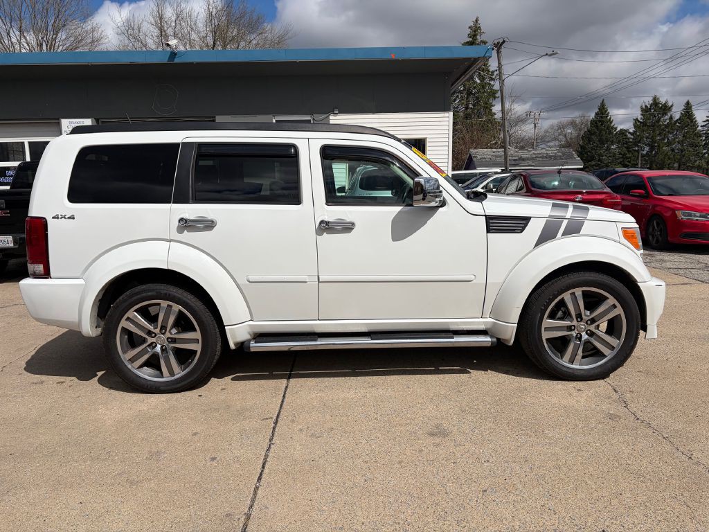 2011 Dodge Nitro Image 4