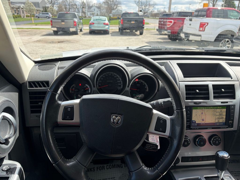 2011 Dodge Nitro Image 15