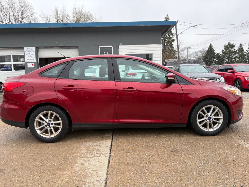 2015 Ford Focus Image 4