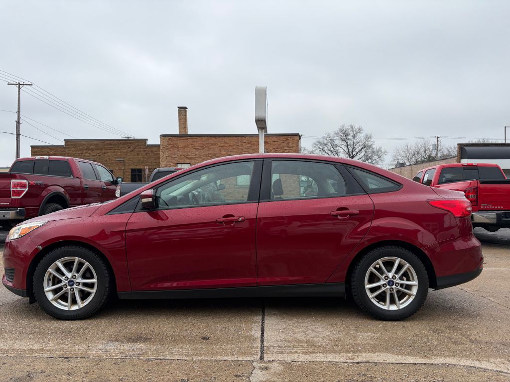 2015 Ford Focus Image 8