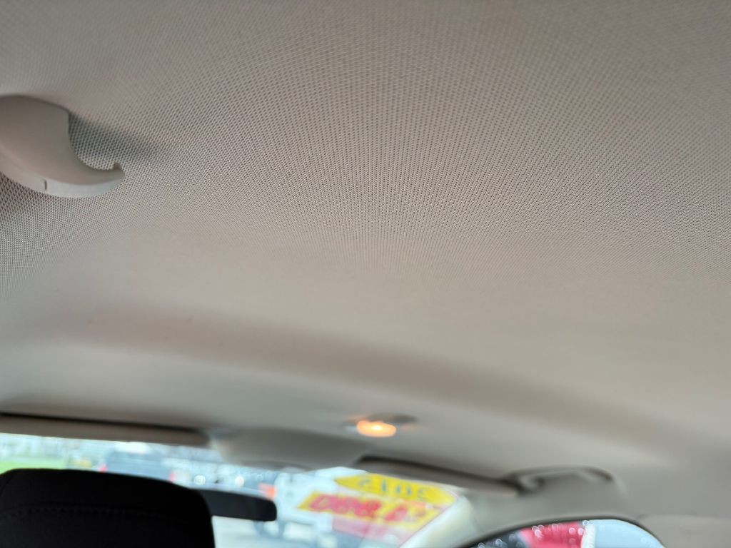 2015 Ford Focus Image 17