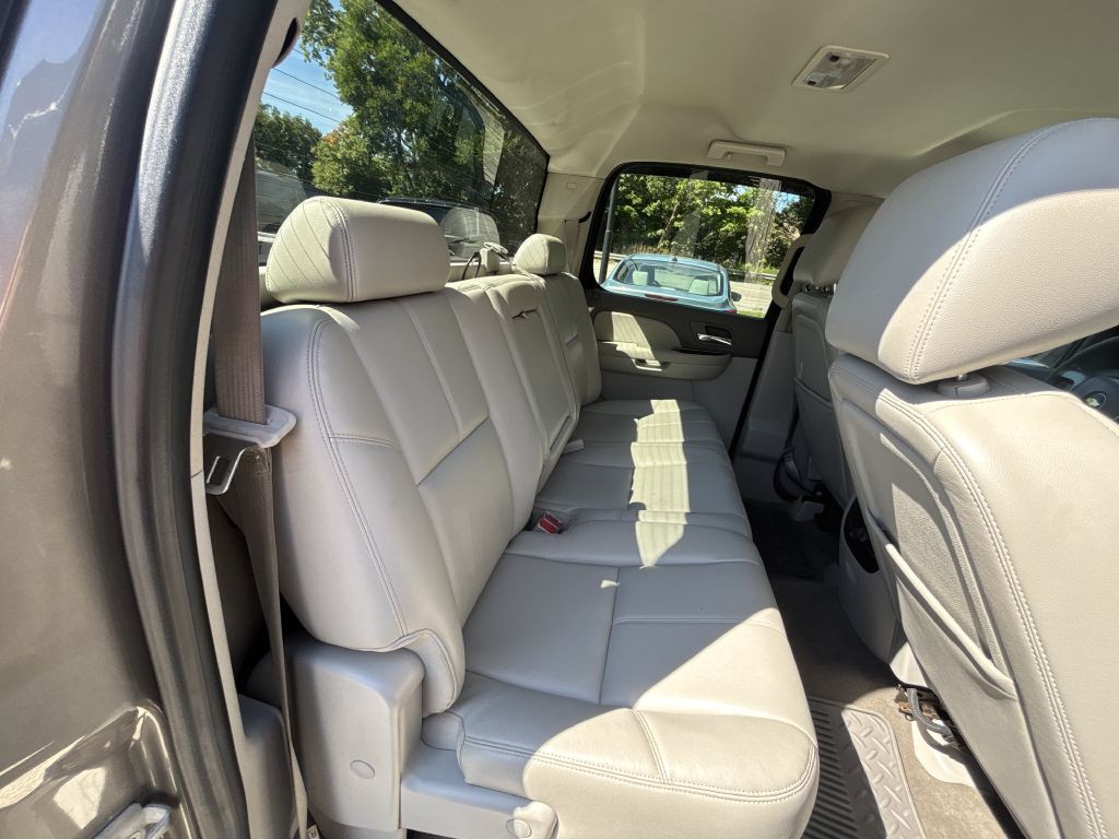 2013 Chevrolet Silverado 1500 Image 14